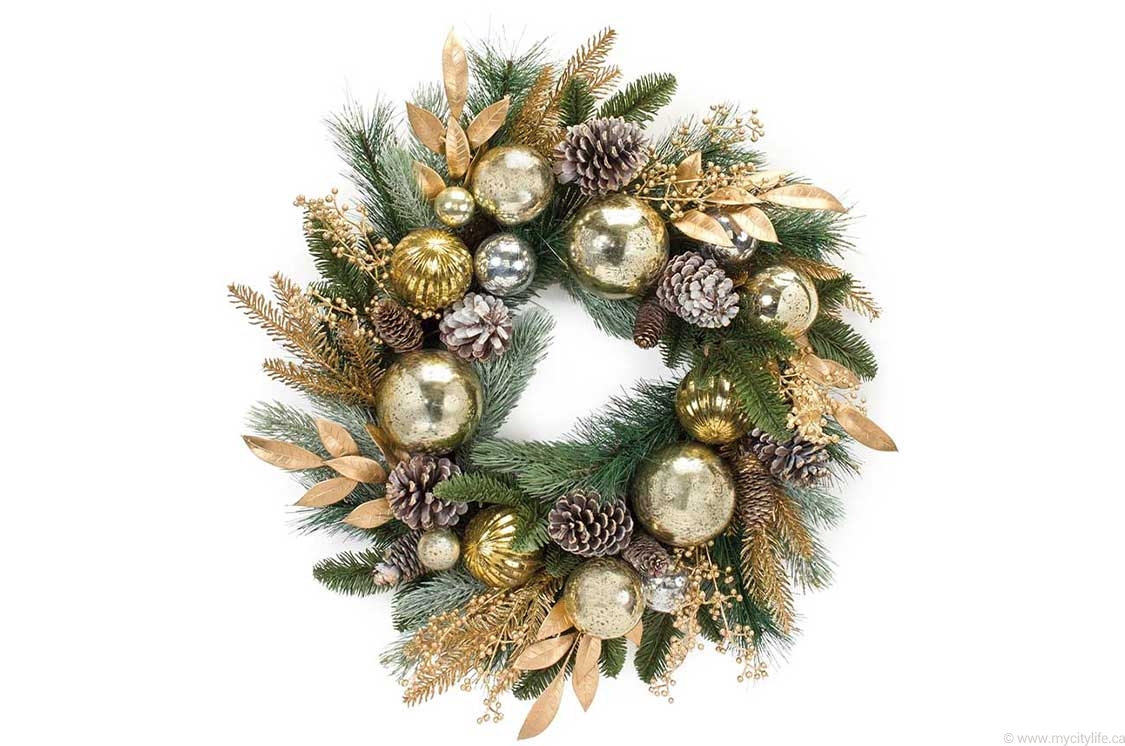 Decorated Mixed Pine Wreath